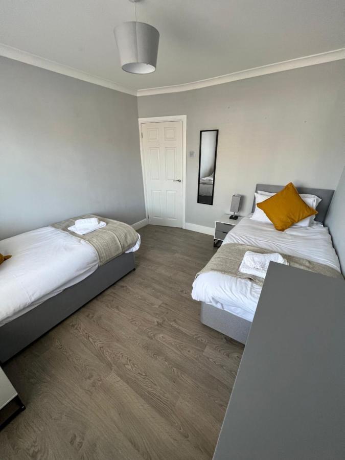 3 Bed Luxury Open Plan Living Rayleigh Exterior foto